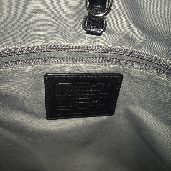Coach Tote - Picture 4 of 4